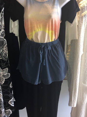 Nanavatee shorts NS185002
